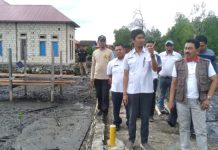 Bupati Butur Tinjau Lokasi Pembangunan Jembatan Langere-Koepisino