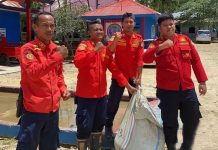 Heboh, Warga Lihat Ular Tengah Makan Kambing