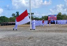 Peringati HUT RI ke-78, Pemkab Butur Gelar Upacara Pengibaran Bendera Merah Putih