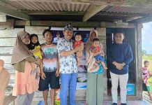 Bupati Butur Serahkan Bantuan Program BIAAS di Empat Desa