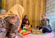 Sekda Butur Salurkan Bantuan Paket BIAAS Tahap II di Dampala Jaya