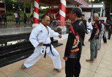 Tanamkan Jiwa kedisiplinan, Pj. Gubernur Sulbar Latih ASN Karate