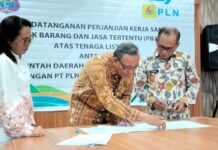 Genjot PAD, Pemkab Butur Teken Kerja Sama dengan PT. PLN Baubau