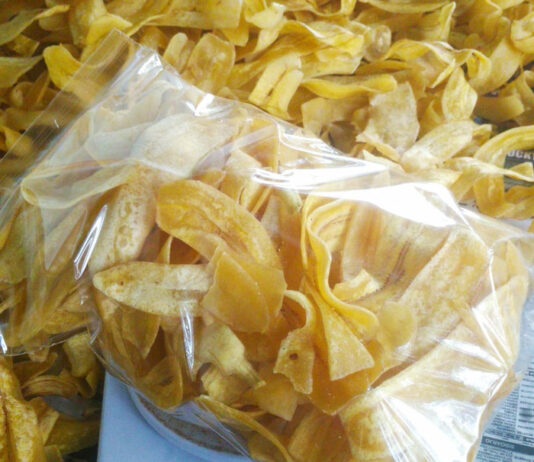 Nikmatnya Kripik Pemuda Asal Konawe “Haji Gondrong”