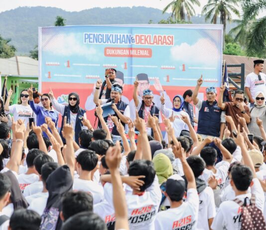 Paslon Bupati dan Wakil Bupati Asmara Kukuhkan Tim Milenial di Mowewe