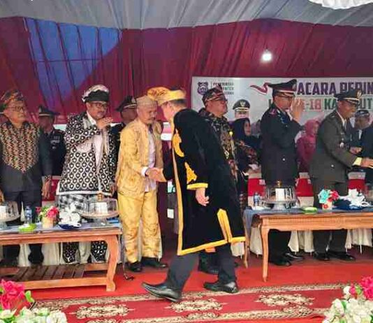 Pimpinan dan Anggota DPRD Hadiri Upacara HUT Butur ke-18