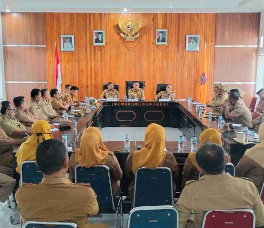 Pimpin Rakor Perdana 2026, Bupati Buton Utara Tegaskan Disiplin ASN, Percepatan PAD dan Serapan Anggaran