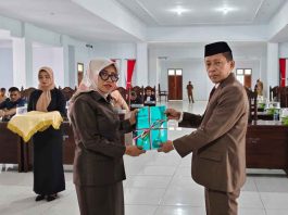 DPRD Buton Utara Gelar Paripurna Penyerahan LKPJ Bupati 2025